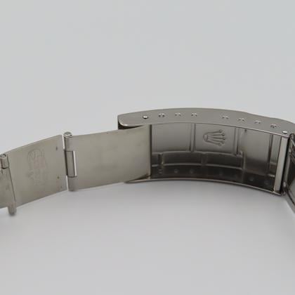 Rolex Submariner Date Ref. 16610 40mm Black Dial (1990) - Photo 16