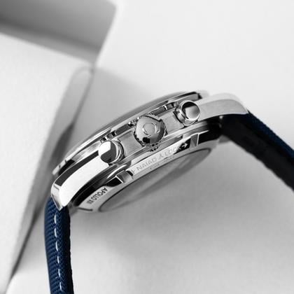 Omega Speedmaster Professional Moonwatch Silver Snoopy 50th Anniversary