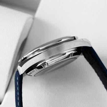 Omega Speedmaster Professional Moonwatch Silver Snoopy 50th Anniversary