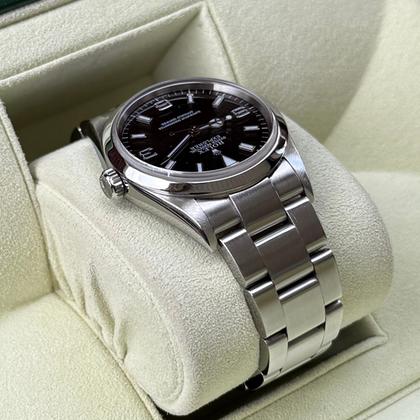 Rolex Explorer 36mm Ref. 114270 Black Dial (2001) - Photo 6
