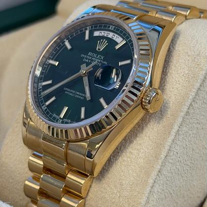 Rolex Day-Date 36 118238 Hebrew Day Wheel Green Dial