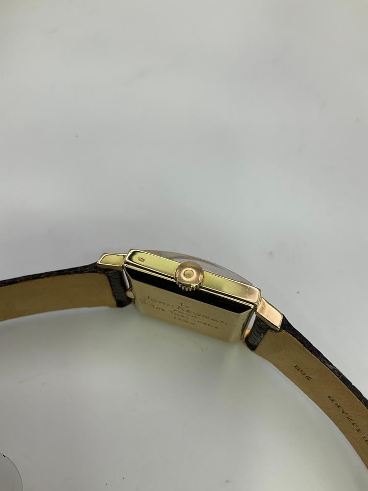 Patek Philippe Vintage Ref. 2445 18K Yellow Gold Square Case (1949 Approx.) - Photo 7