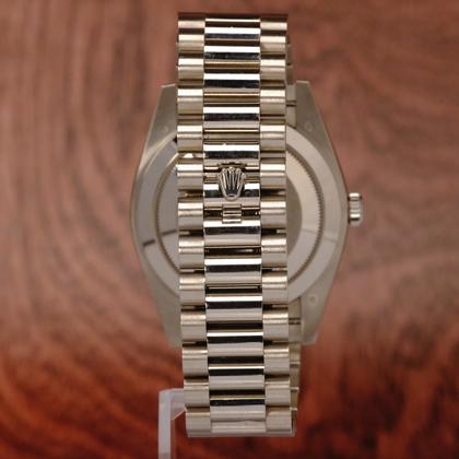 Rolex Day-Date 40 228239 White Gold Blue Roman Dial