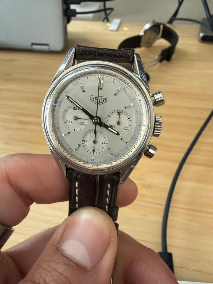 TAG Heuer Carrera Ref. CS3110 Manual-Winding Chronograph Silver Dial - Photo 5