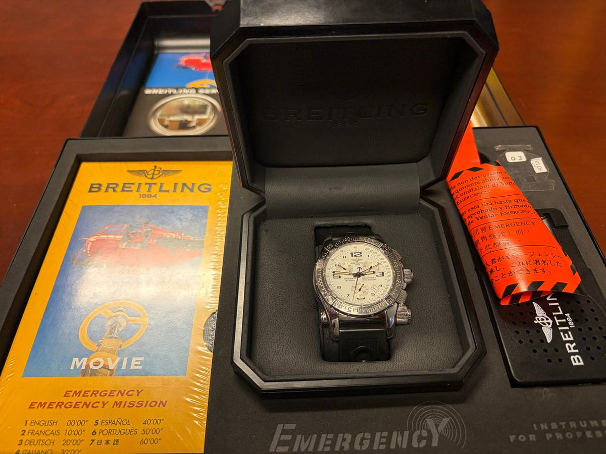 Breitling Emergency Mission Ref. A73321 45mm White Dial Full Set - Photo 1