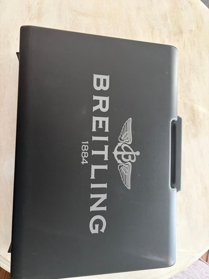 Breitling Emergency Mission Ref. A73321 45mm White Dial Full Set - Photo 7