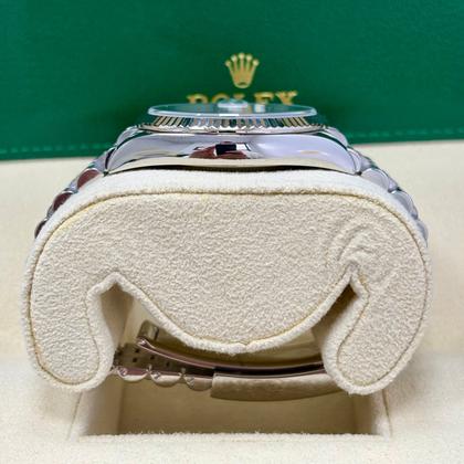 Rolex Datejust 36 Ref. 126234 Green Dial Jubilee Bracelet (2022) - Photo 11