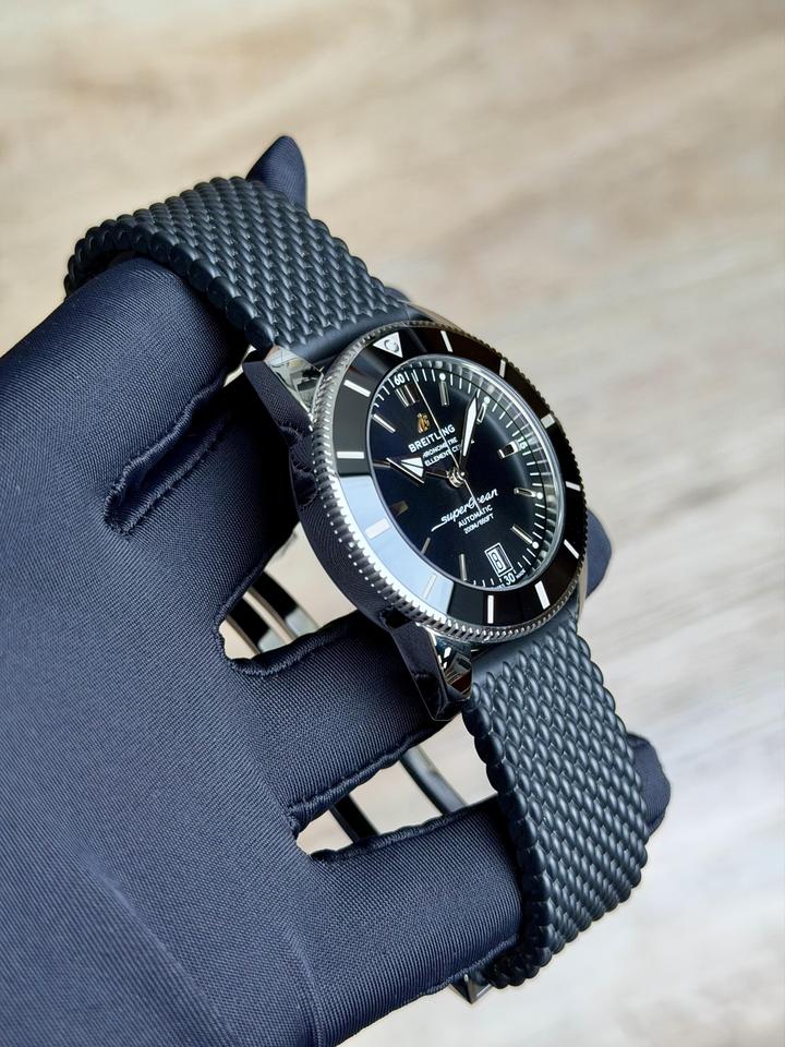 Breitling Superocean Heritage II 42mm Ref. AB2010121B1S1 Black Dial Black Rubber Strap (2020) - Photo 3