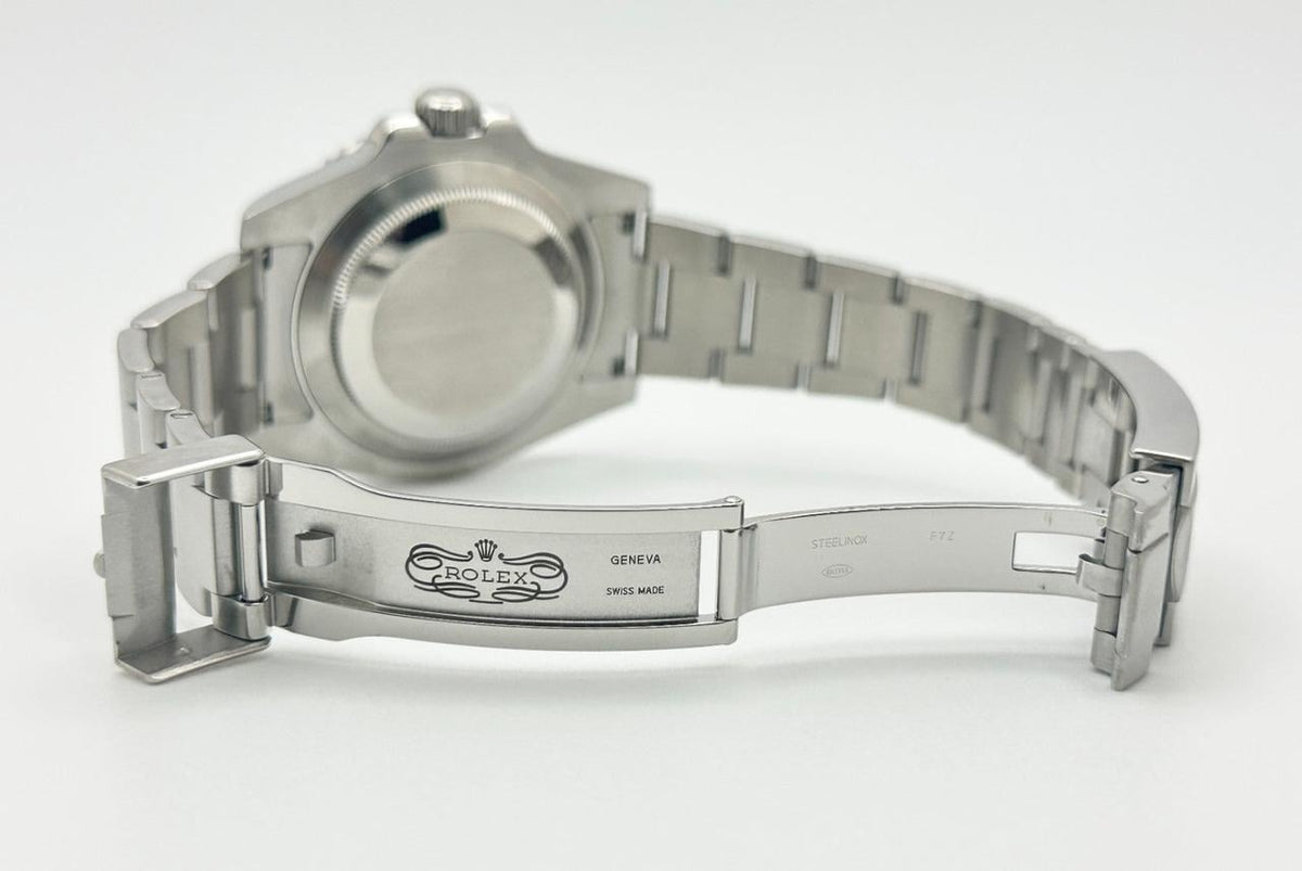 Rolex Submariner Date 40mm Ref. 116610LN Black Ceramic Bezel (2010) - Photo 1