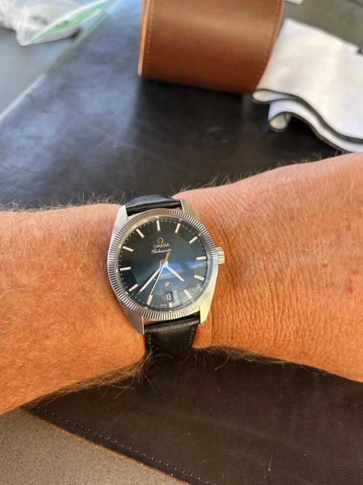 Omega Globemaster 130.33.39.21.03.001