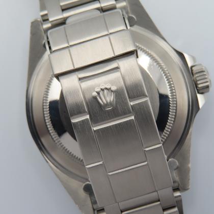 Rolex Submariner Date Ref. 16610 40mm Black Dial (1990) - Photo 7