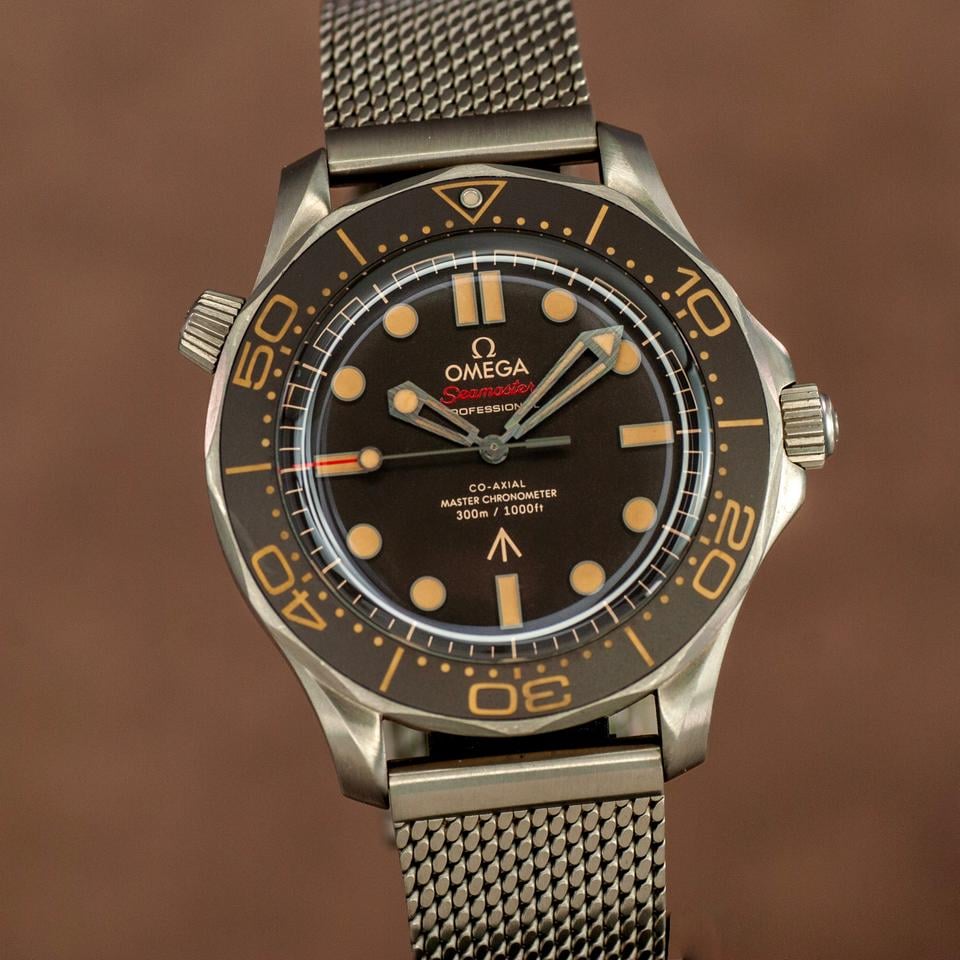 Omega Seamaster Diver 300 M James Bond 007 No Time To Die + OEM NATO