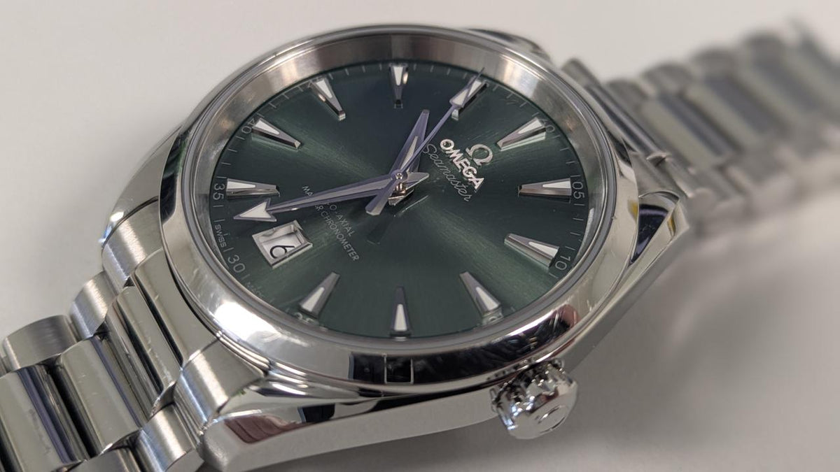 Omega Seamaster Aqua Terra Shades 38mm Bay Green Full Set 2024