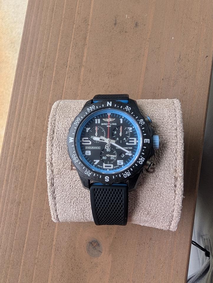 Breitling Endurance Pro 38mm Black Dial Blue Rubber Strap Ref. X83310281B1S1 - Photo 1