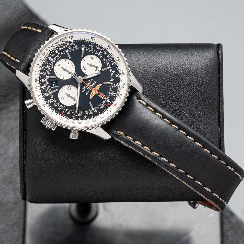 Breitling Navitimer 1 B01 Chronograph Ref. AB0120 43mm Black Dial - Photo 8
