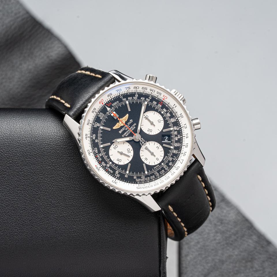 Breitling Navitimer 1 B01 Chronograph Ref. AB0120 43mm Black Dial - Photo 1