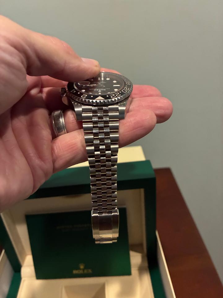 Rolex GMT-Master II 126710GRNR