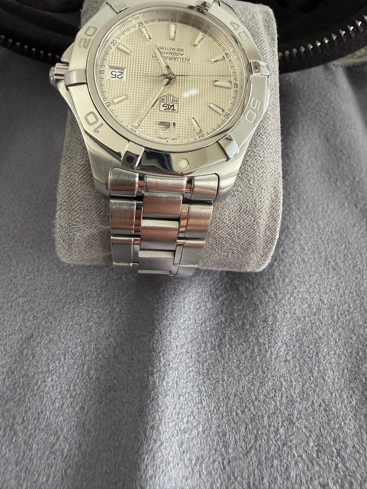 TAG Heuer Aquaracer 300m Automatic Ref. WAF2111.BA0806 Silver Dial 39mm - Photo 7