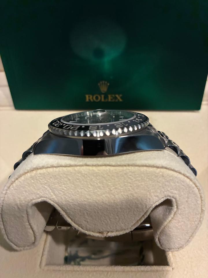 Rolex GMT-Master II 126710GRNR