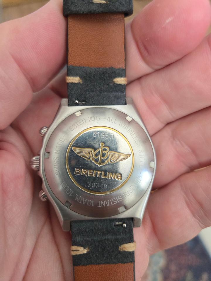 Breitling Chronomat 81950 39mm Black Dial Leather Strap - Photo 2