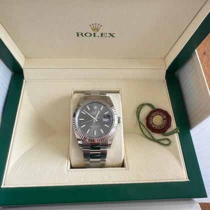 Rolex Datejust 41 Ref. 126334 Rhodium Dial Fluted Bezel Oyster Bracelet (2024) - Photo 3