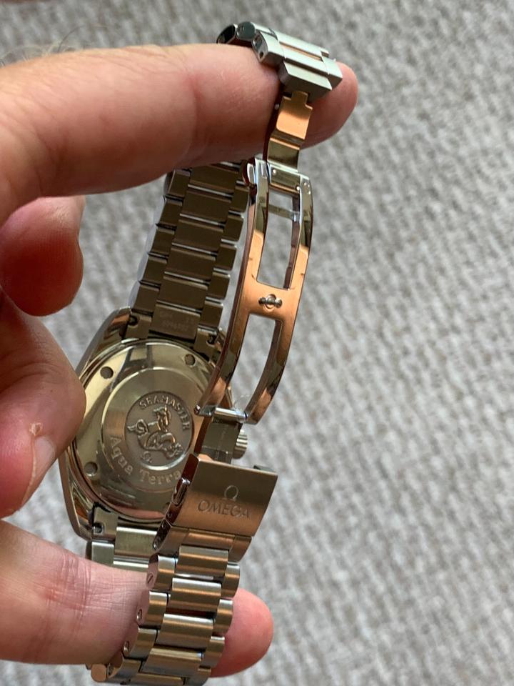 Omega Seamaster Aqua Terra Quartz