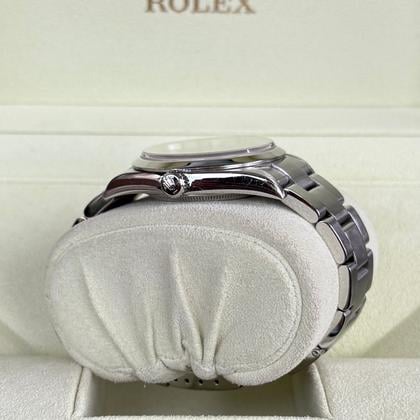 Rolex Explorer 36mm Ref. 114270 Black Dial (2001) - Photo 11