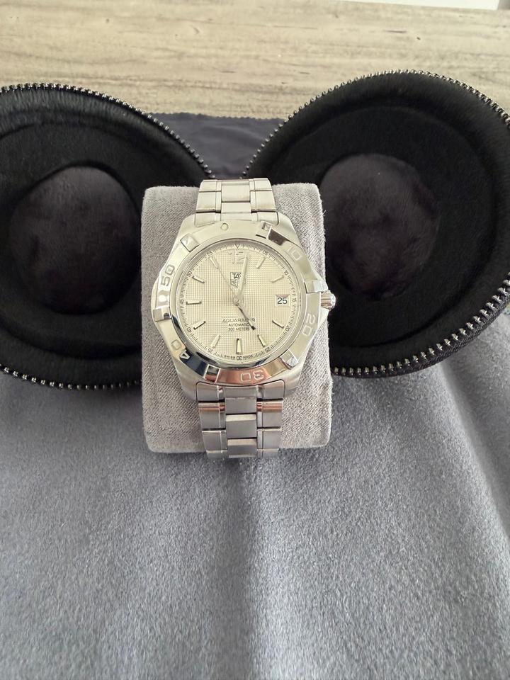TAG Heuer Aquaracer 300m Automatic Ref. WAF2111.BA0806 Silver Dial 39mm - Photo 6