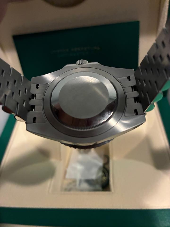 Rolex GMT-Master II 126710GRNR