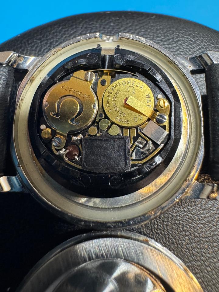 Omega De Ville Vintage Quartz Push Pin Crown 25mm Case