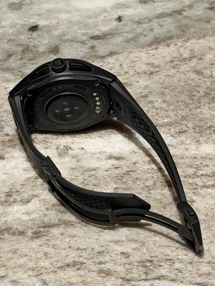 TAG Heuer Connected 45mm Titanium Smartwatch Ref. SBR8A80.BT6261 - Photo 3